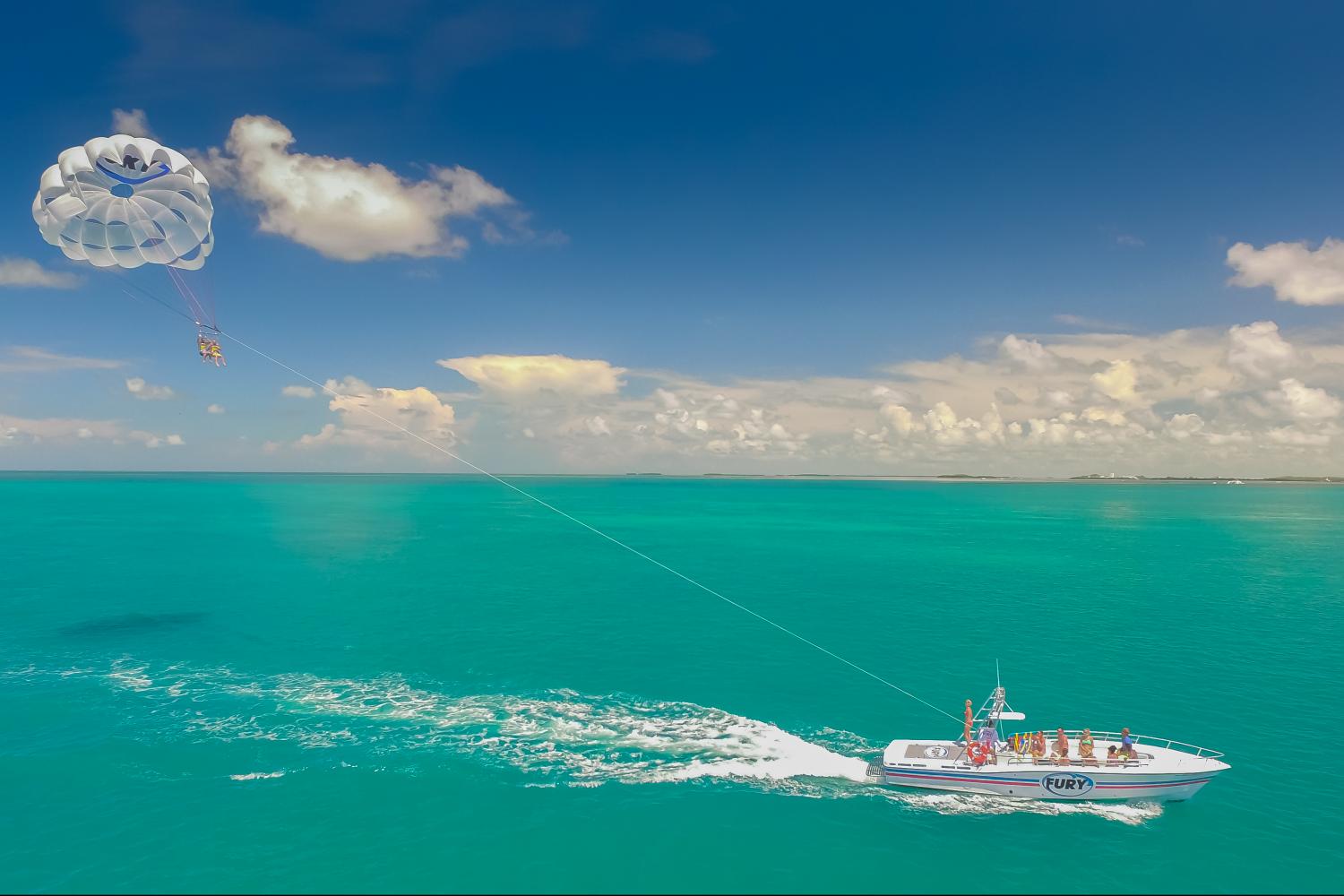 Make memories you won’t forget in Key West, parasailing over the Keys